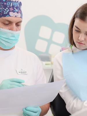 Як правильно доглядати за зубами: поради від стоматології “Dental Home” у Тернополі
