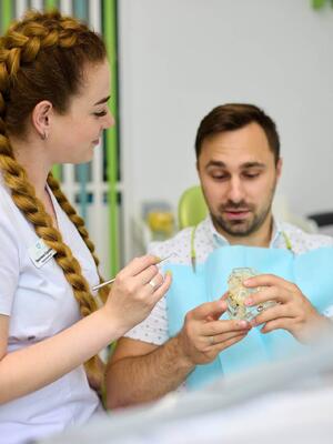 Чому болить зуб під пломбою?